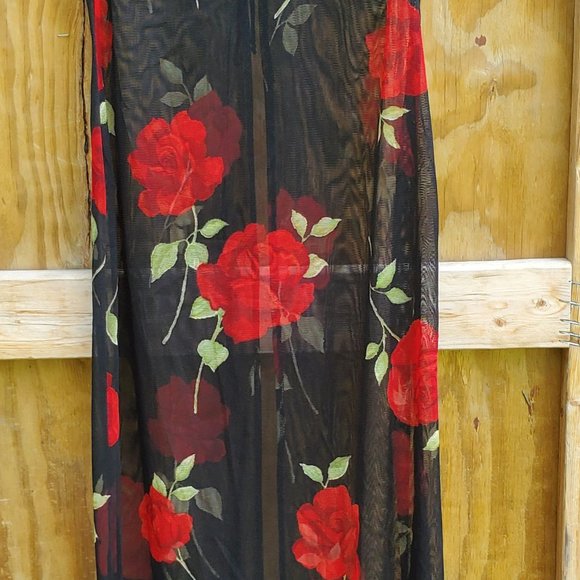 Sheer Country Rose Red and Black Flower Tunic-Style Over Dress - Picture 2 of 5